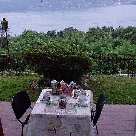Le Isole Bed & Breakfast Baveno